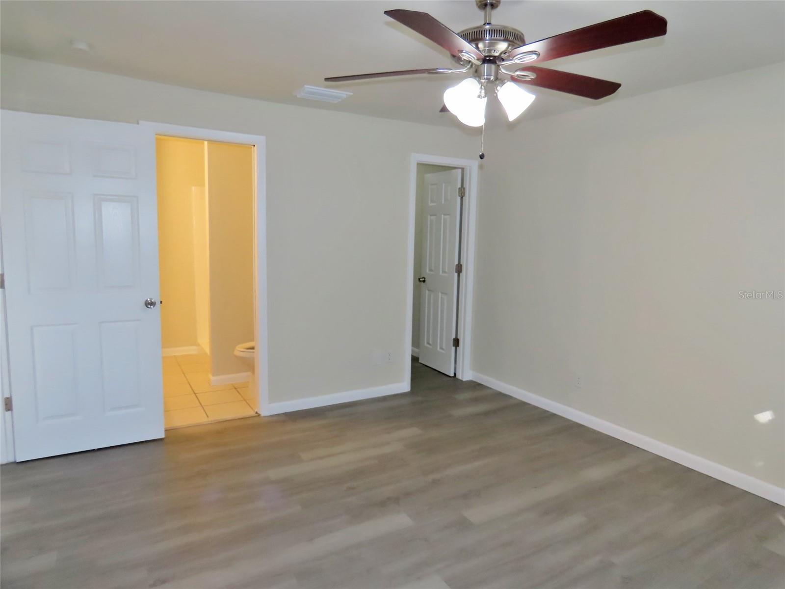 Image 20 of 28 For 2615 62nd Terrace N