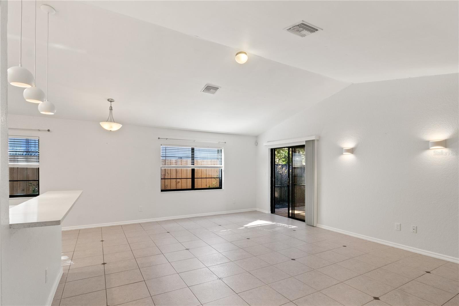 Image 10 of 29 For 7124 72nd Street