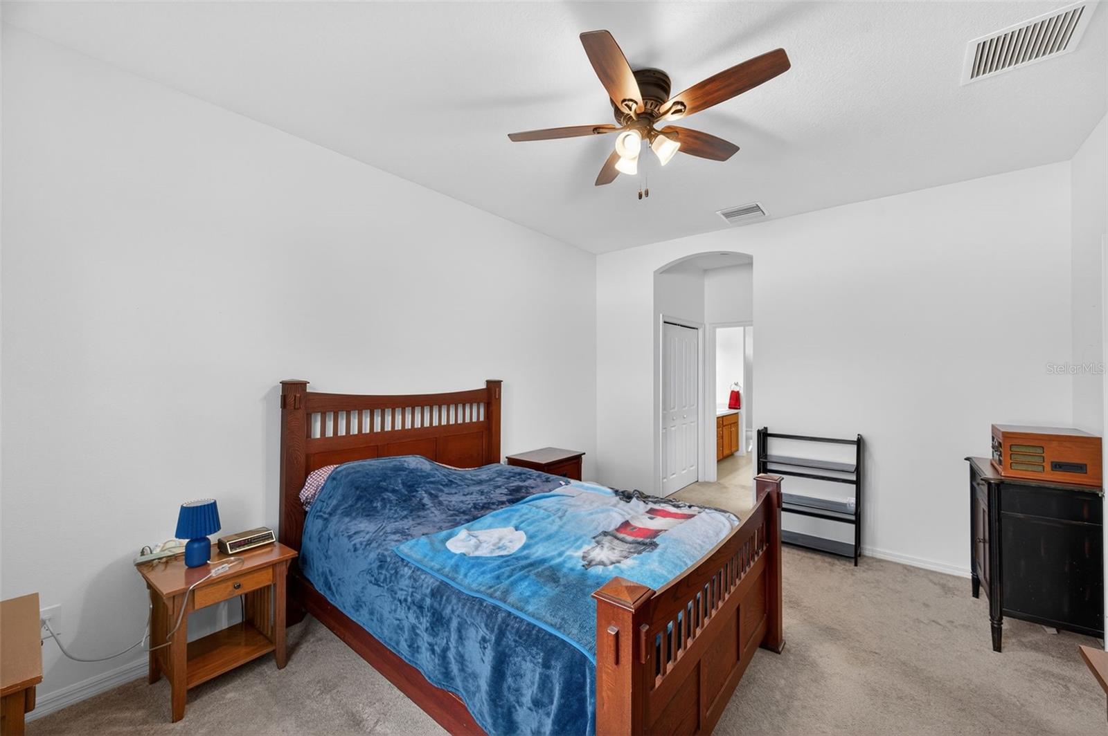 Listing photo id 28 for 13737 Garden Hills Drive