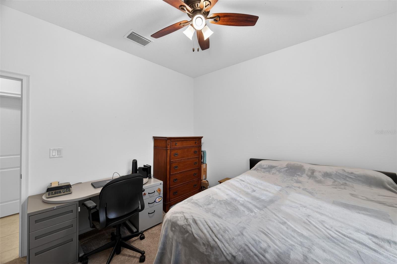 Listing photo id 35 for 13737 Garden Hills Drive