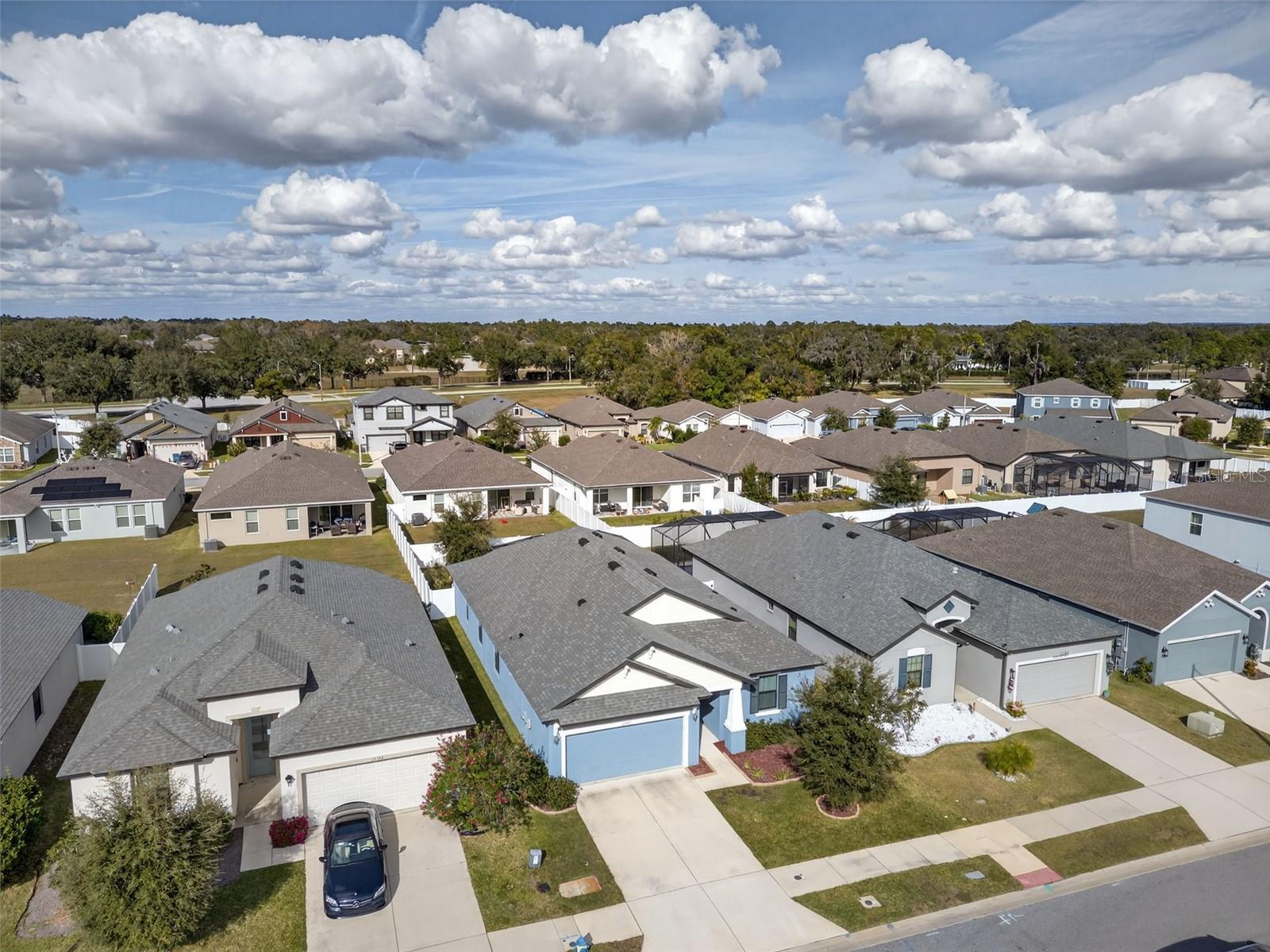 Listing photo id 54 for 13737 Garden Hills Drive