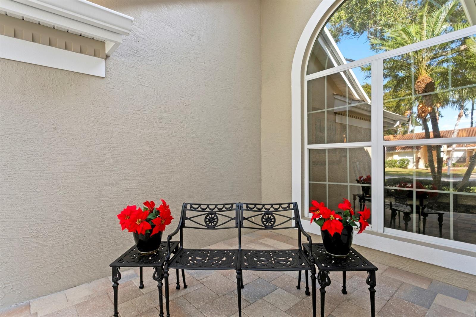 Listing photo id 11 for 16333 Birkdale Drive