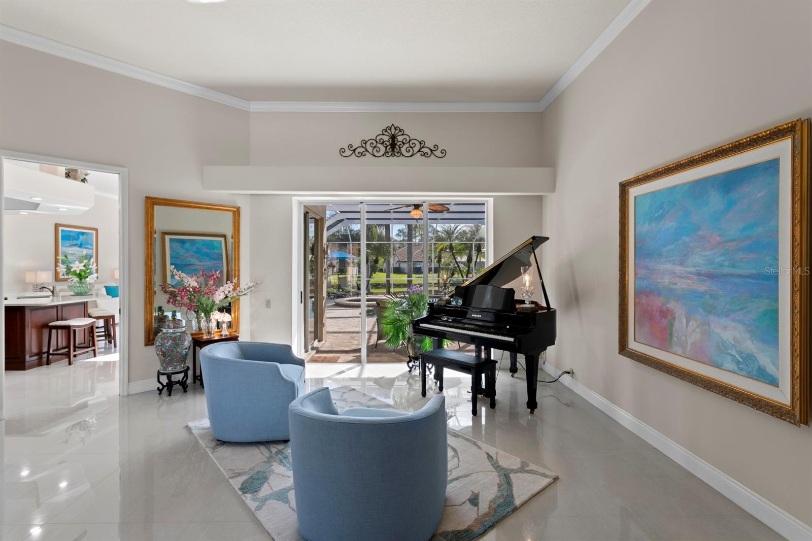 Listing photo id 14 for 16333 Birkdale Drive