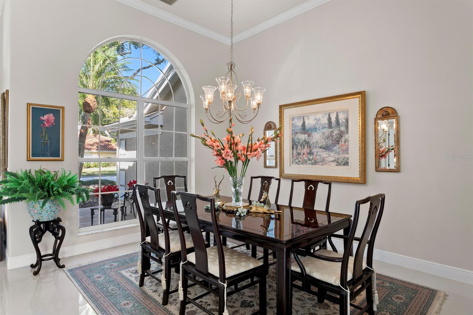 Listing photo id 19 for 16333 Birkdale Drive