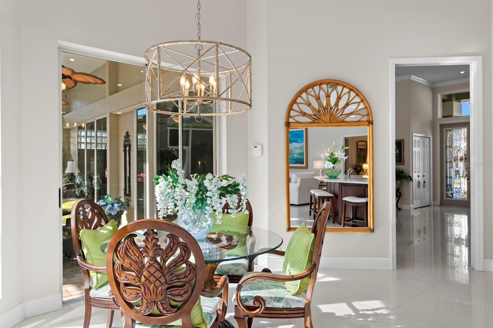 Listing photo id 22 for 16333 Birkdale Drive