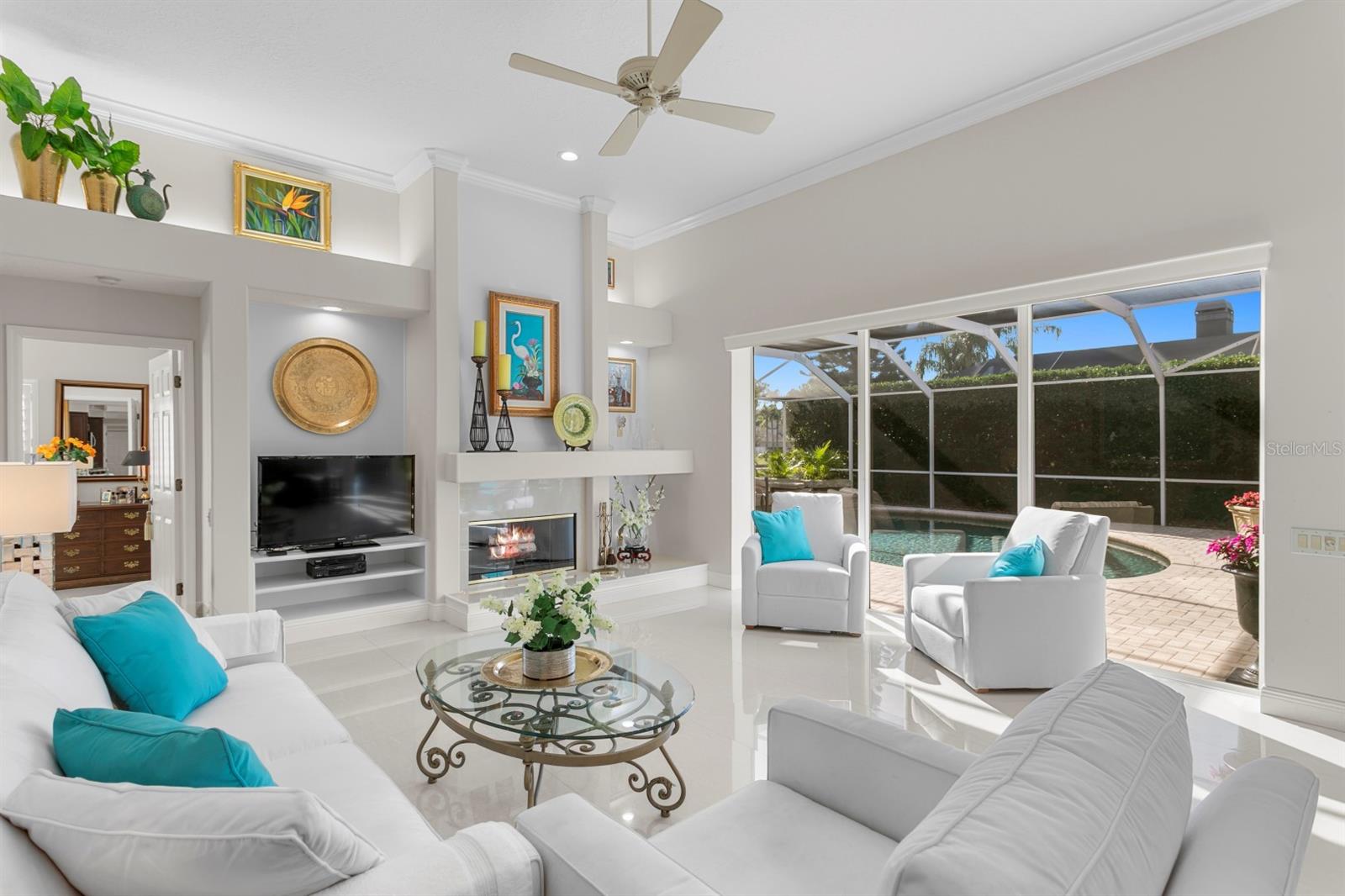 Listing photo id 25 for 16333 Birkdale Drive