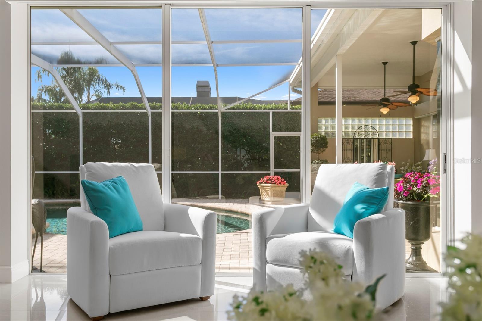 Listing photo id 28 for 16333 Birkdale Drive