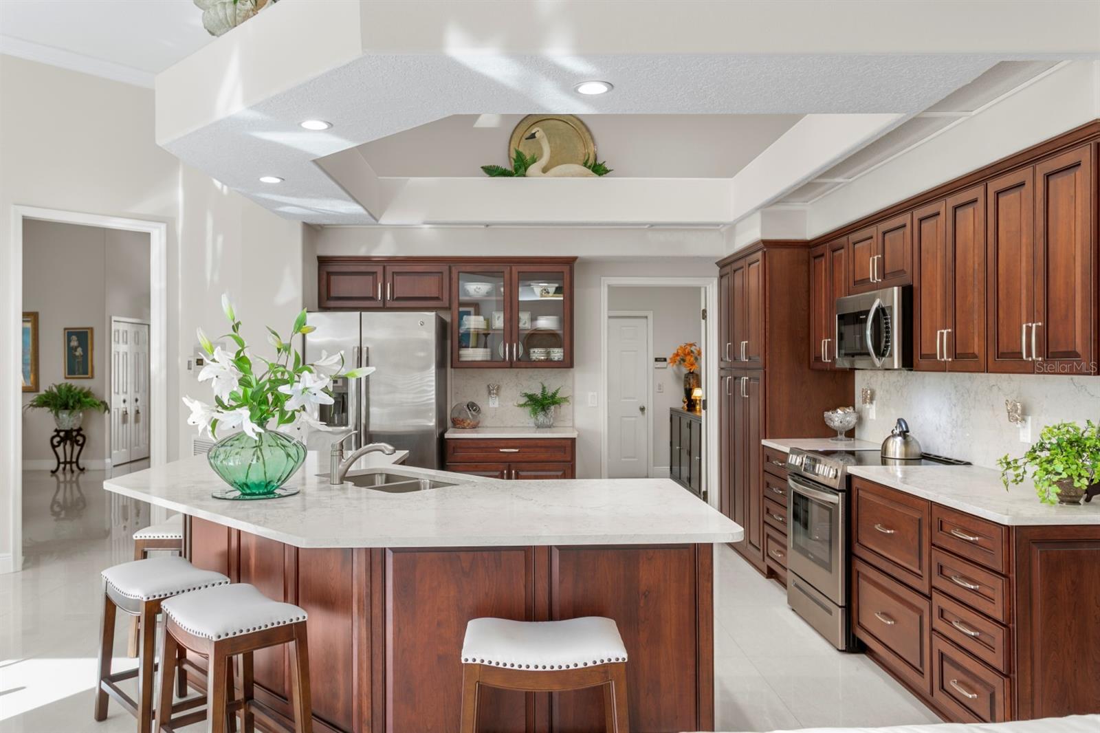 Listing photo id 29 for 16333 Birkdale Drive