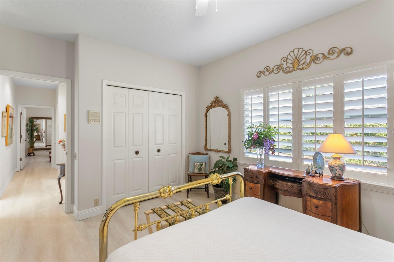 Listing photo id 49 for 16333 Birkdale Drive