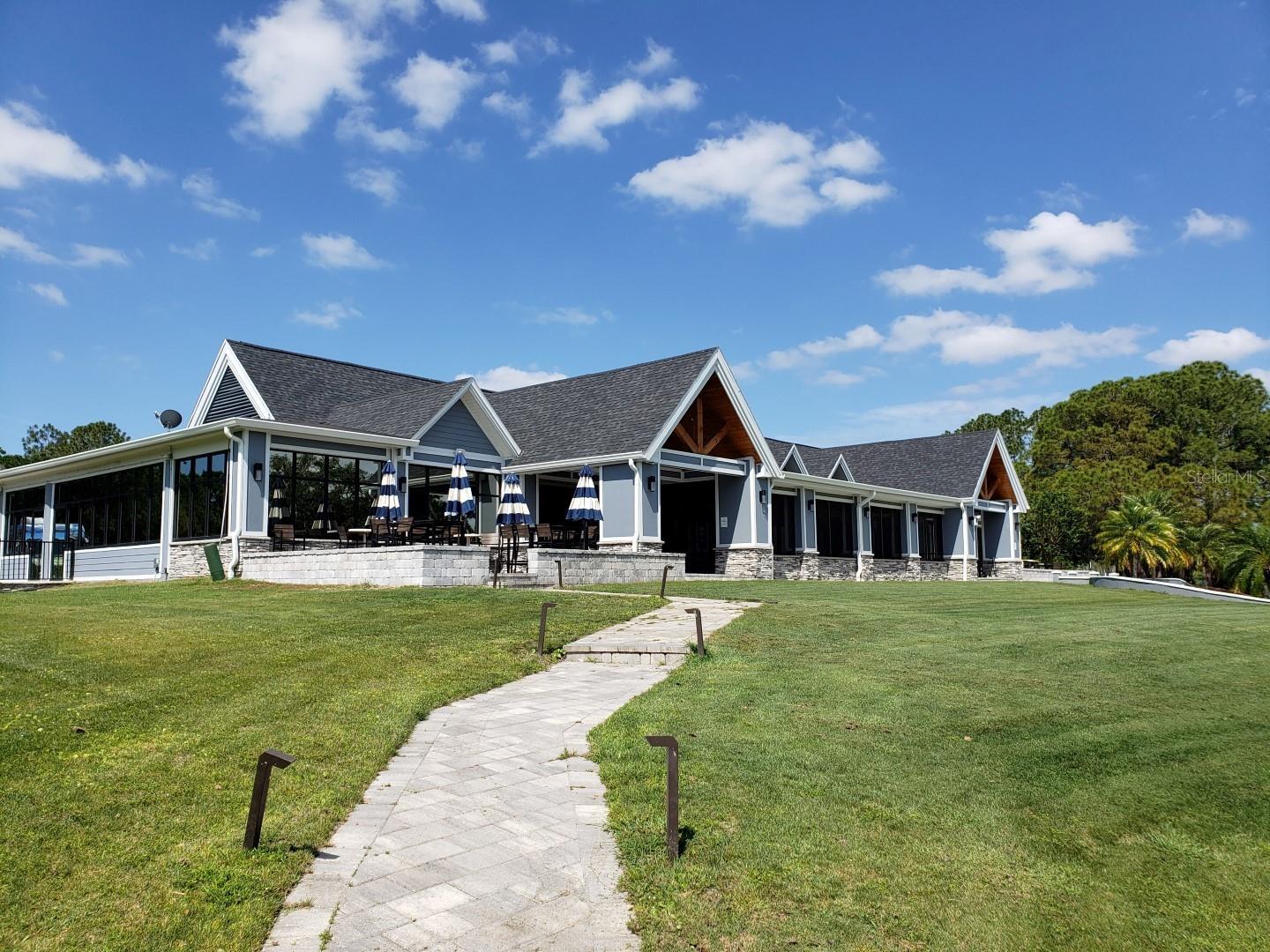 Listing photo id 73 for 16333 Birkdale Drive