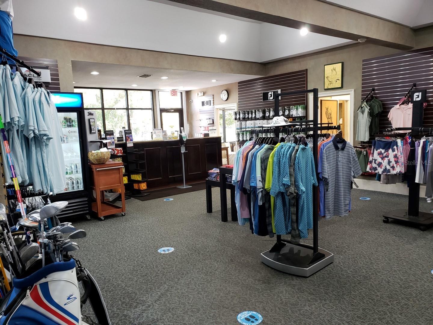 Listing photo id 76 for 16333 Birkdale Drive