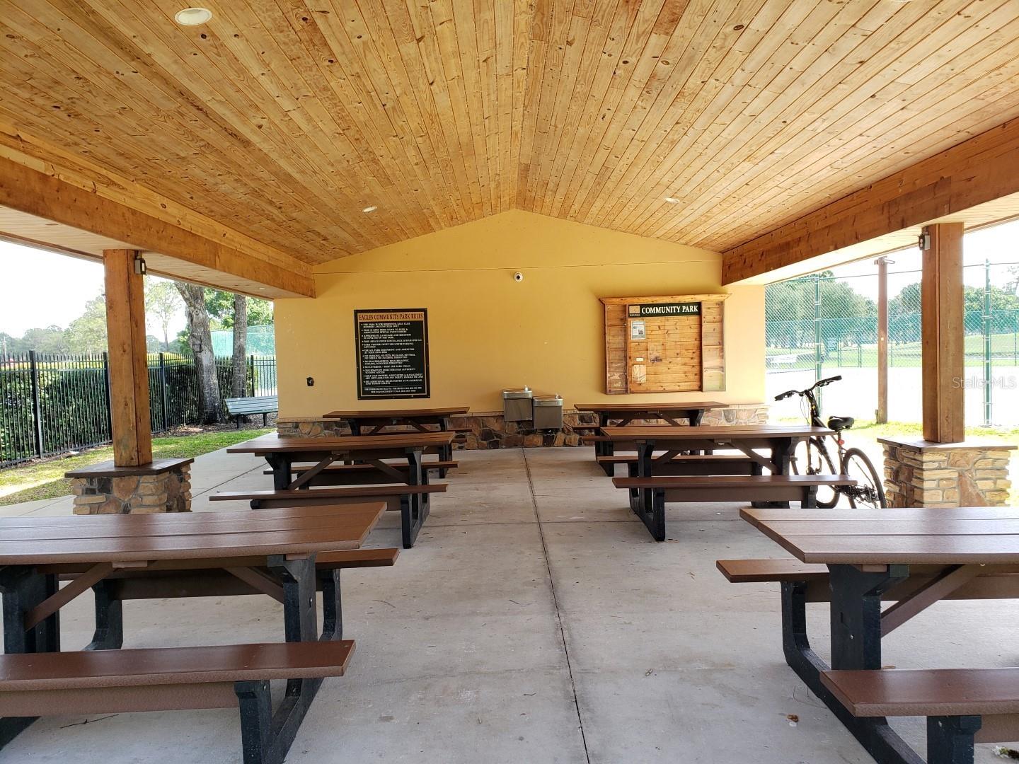 Listing photo id 83 for 16333 Birkdale Drive