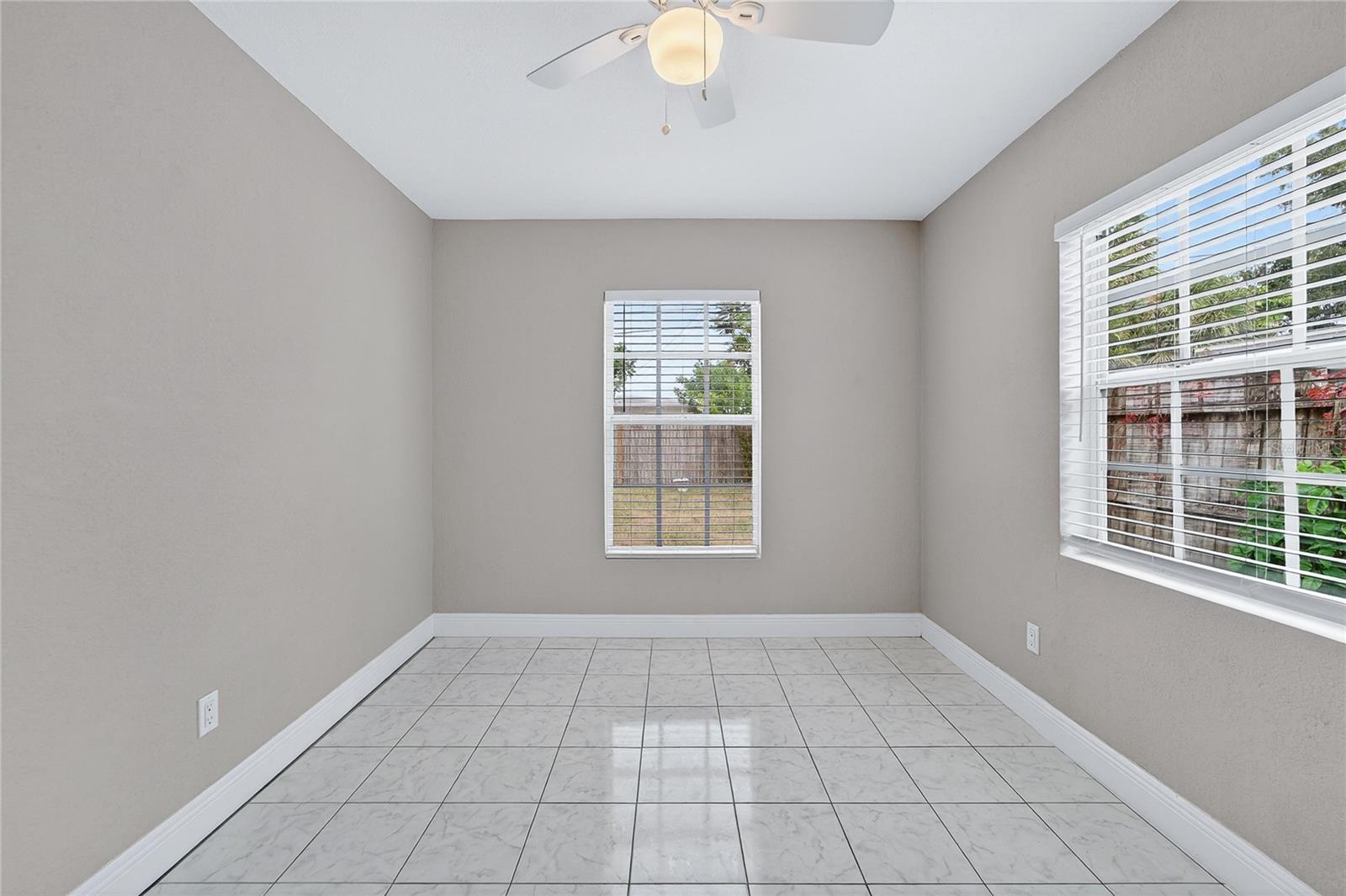 Image 26 of 46 For 4945 36th Avenue N