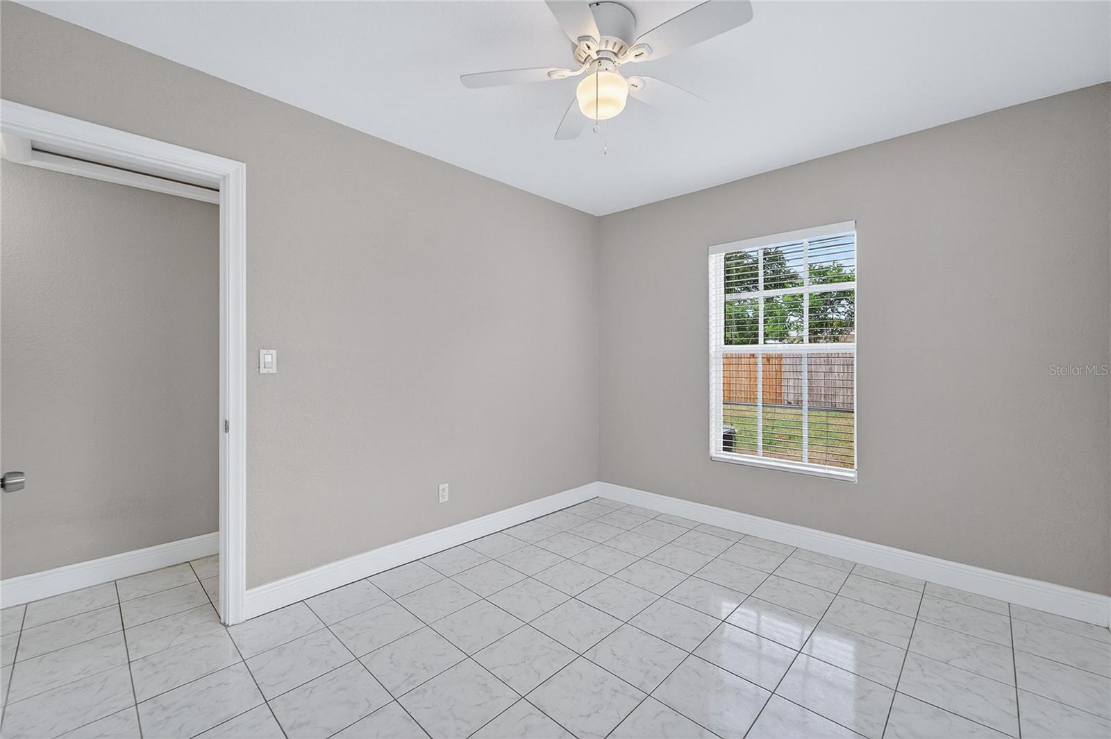 Image 27 of 46 For 4945 36th Avenue N