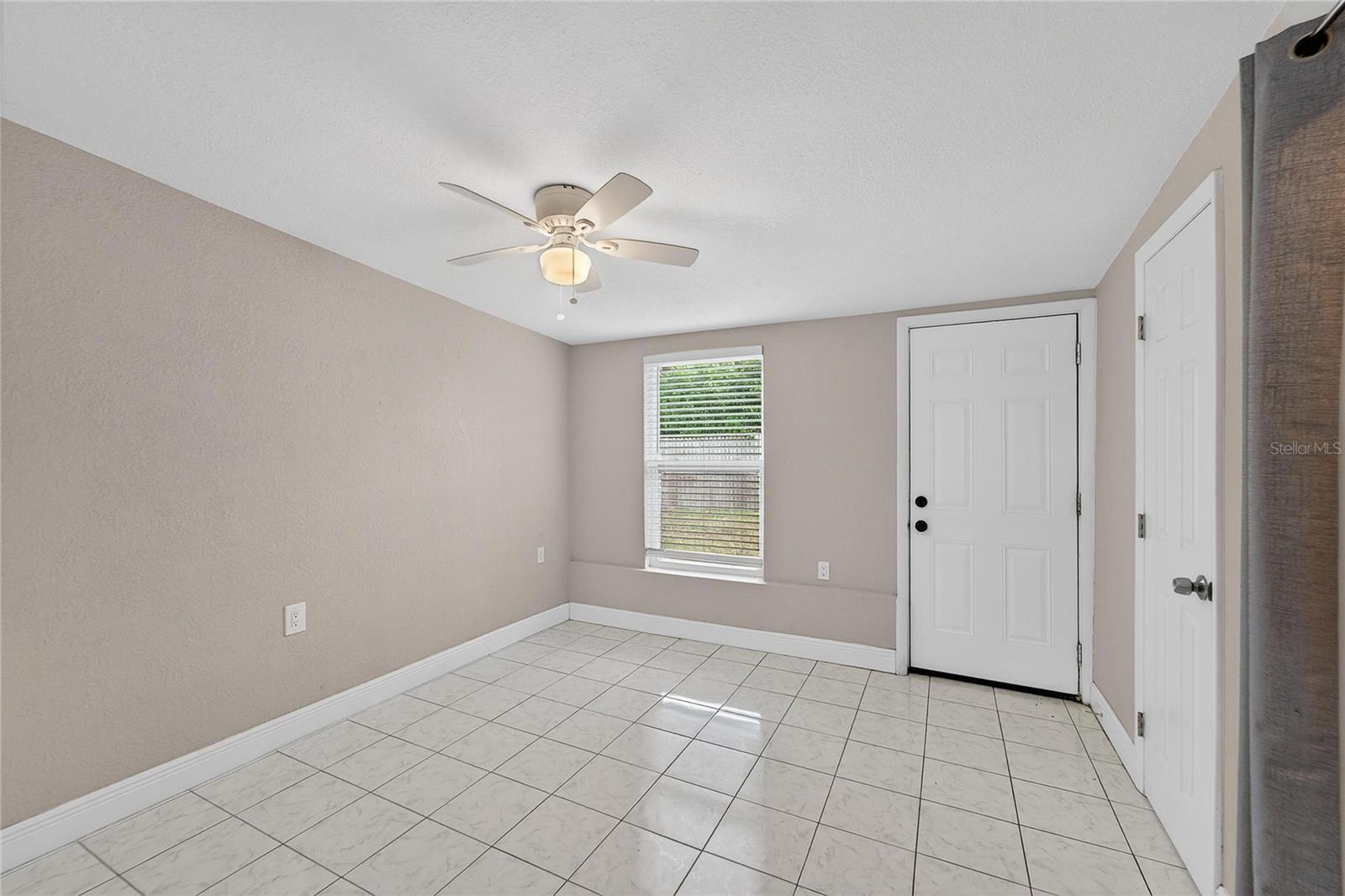 Image 32 of 46 For 4945 36th Avenue N