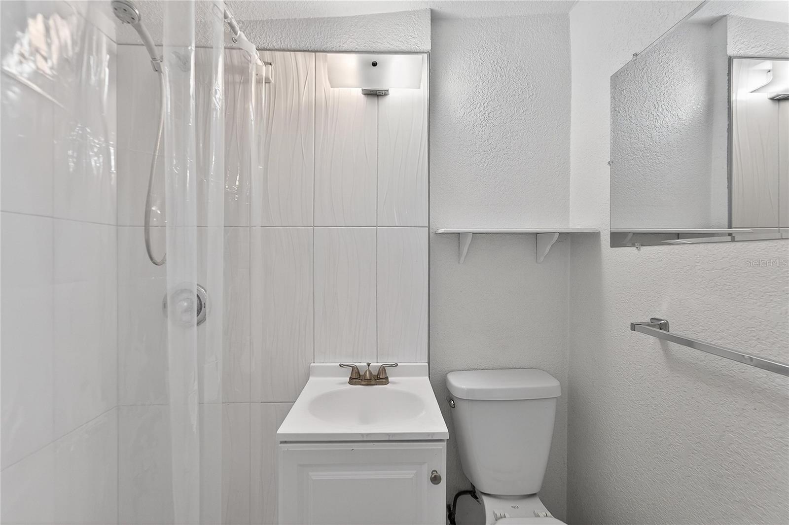 Image 33 of 46 For 4945 36th Avenue N