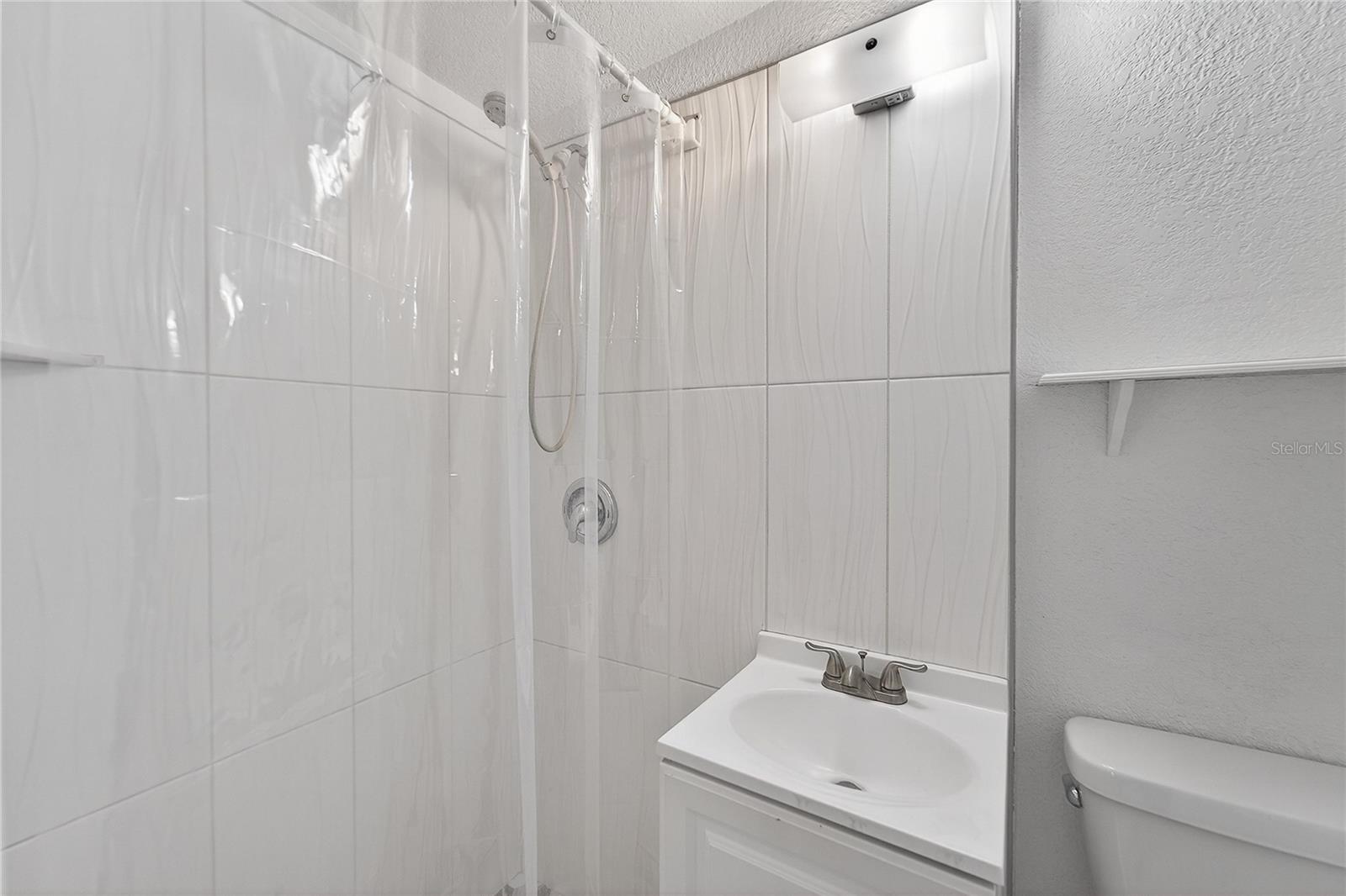 Image 34 of 46 For 4945 36th Avenue N