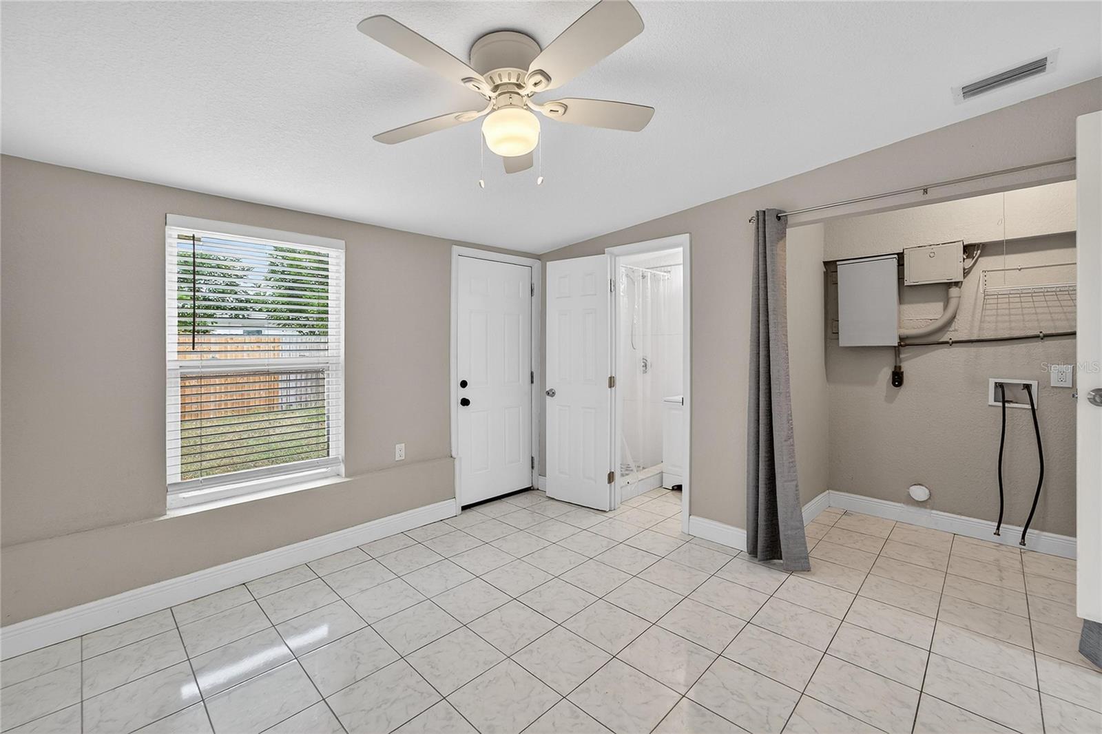 Image 36 of 46 For 4945 36th Avenue N