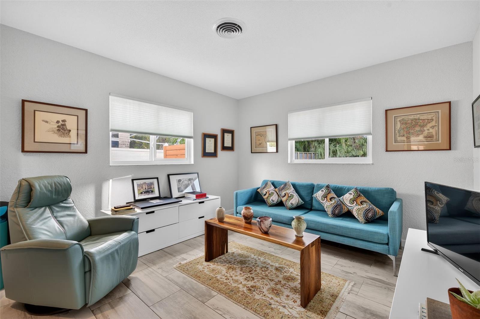 Image 26 of 51 For 6900 22nd Way S