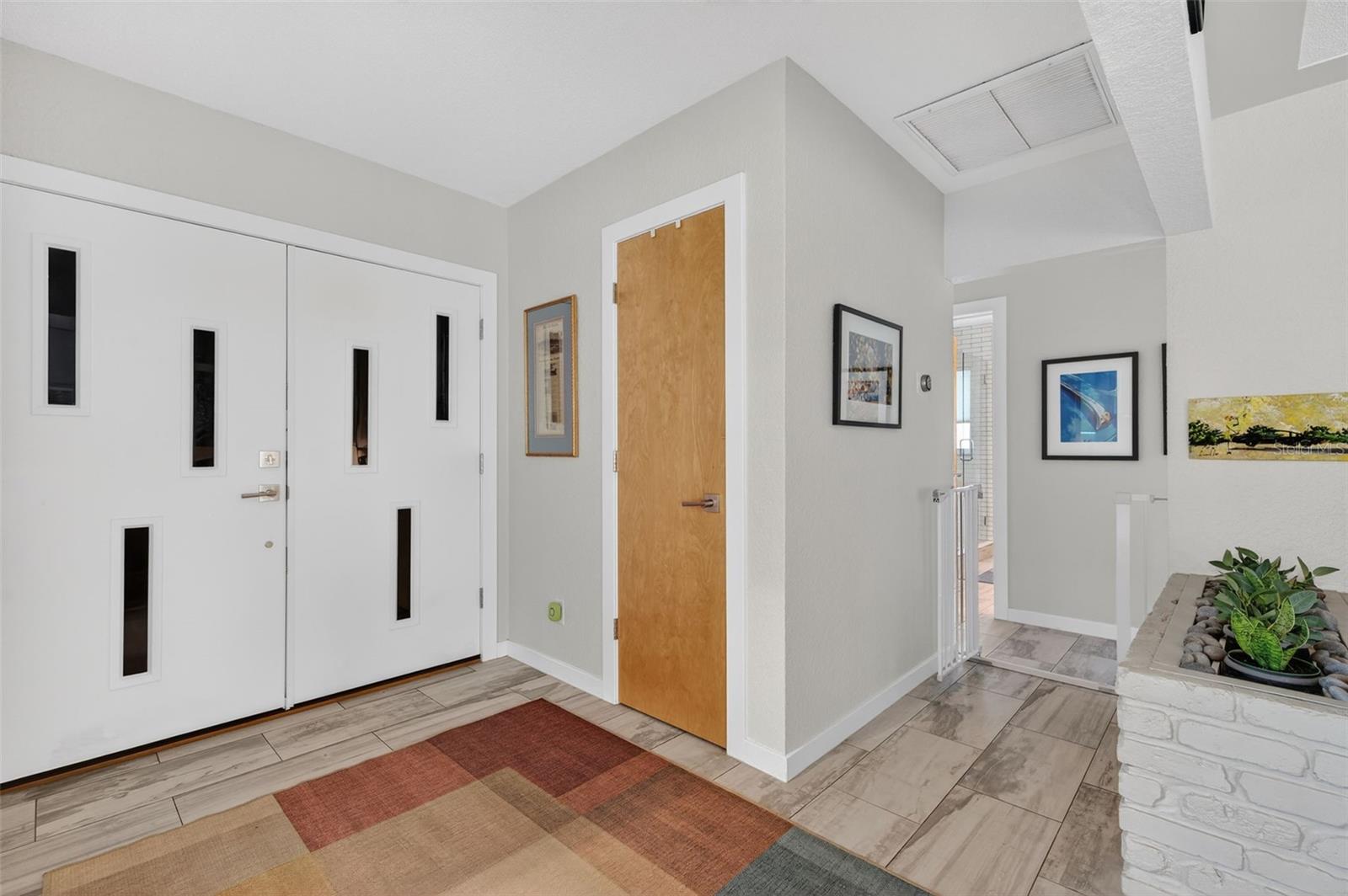 Image 3 of 51 For 6900 22nd Way S