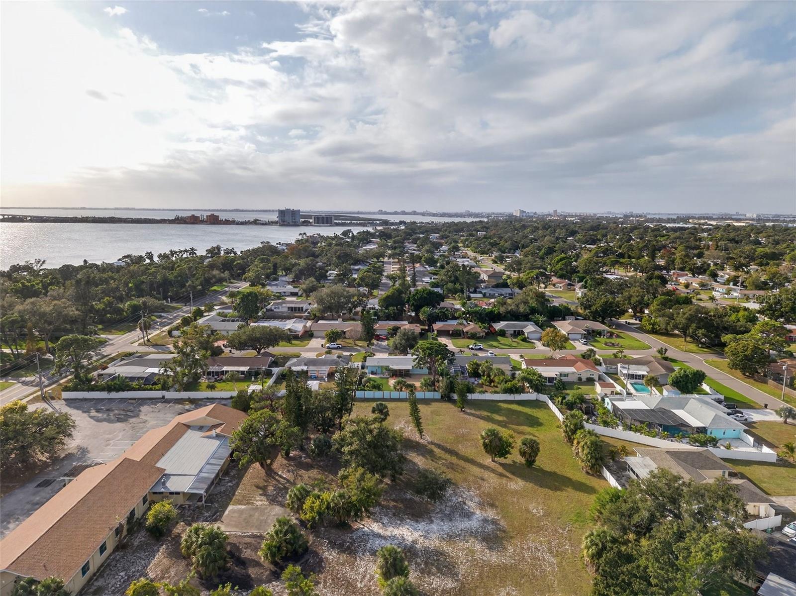 Image 47 of 51 For 6900 22nd Way S