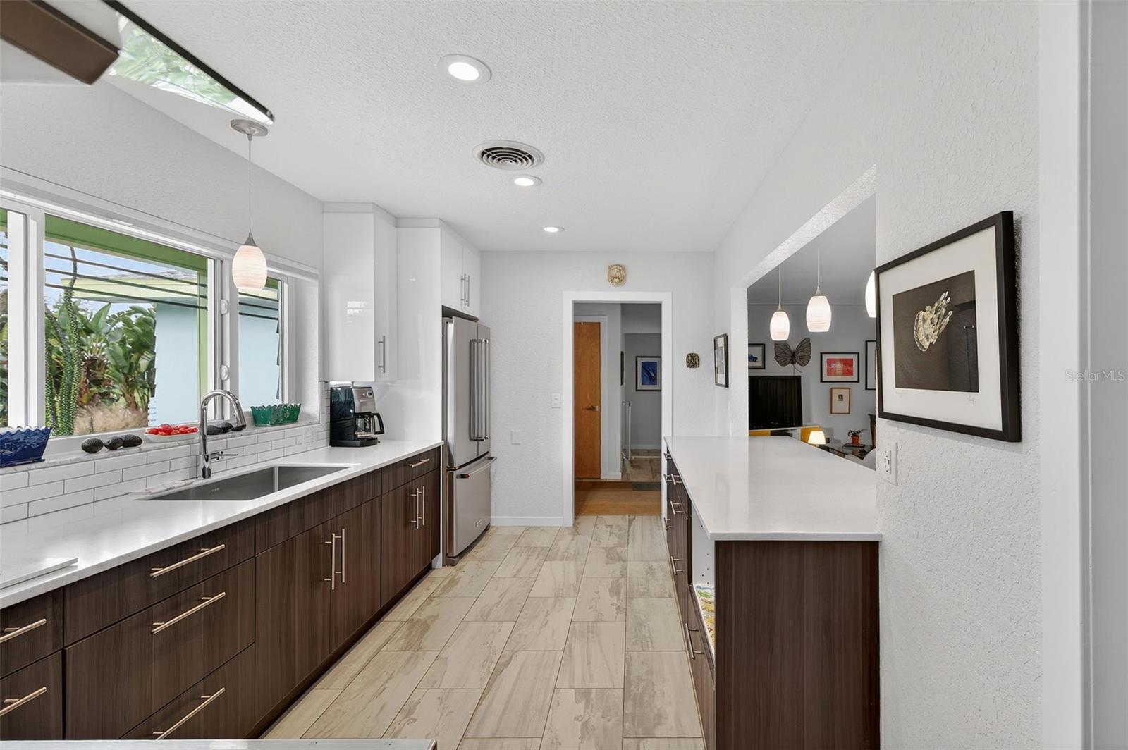 Image 9 of 51 For 6900 22nd Way S