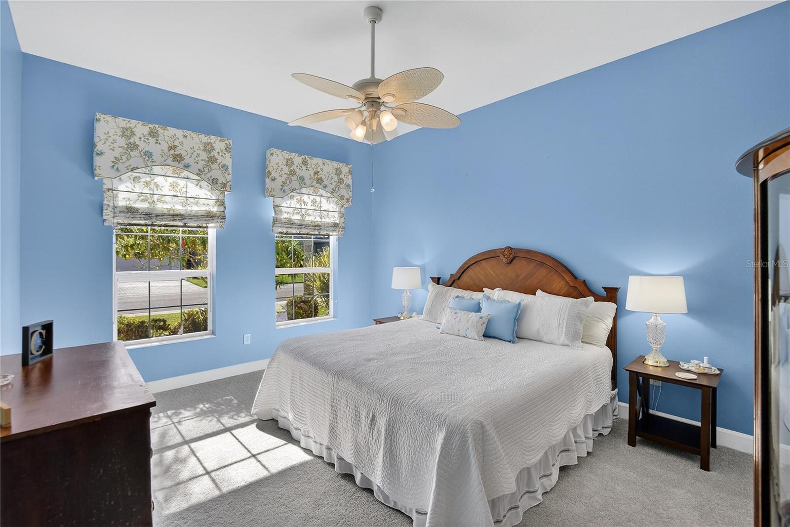 Image 29 of 81 For 1524 Emerald Dunes Drive