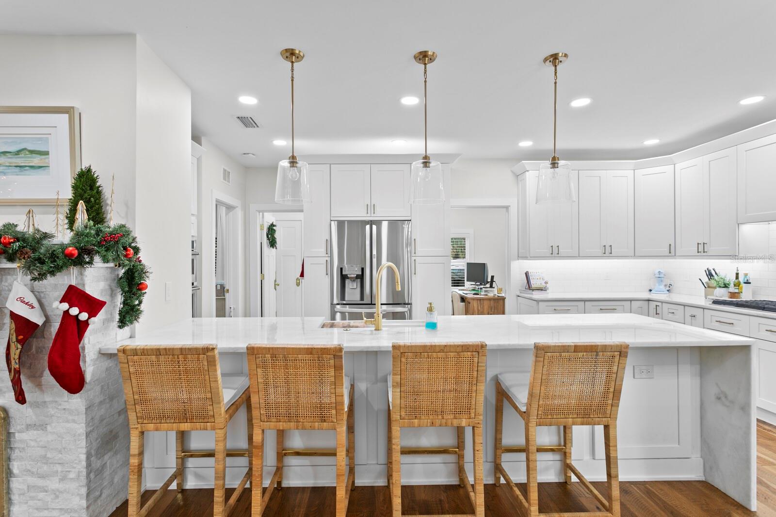 Image 25 of 61 For 1719 11th Street N