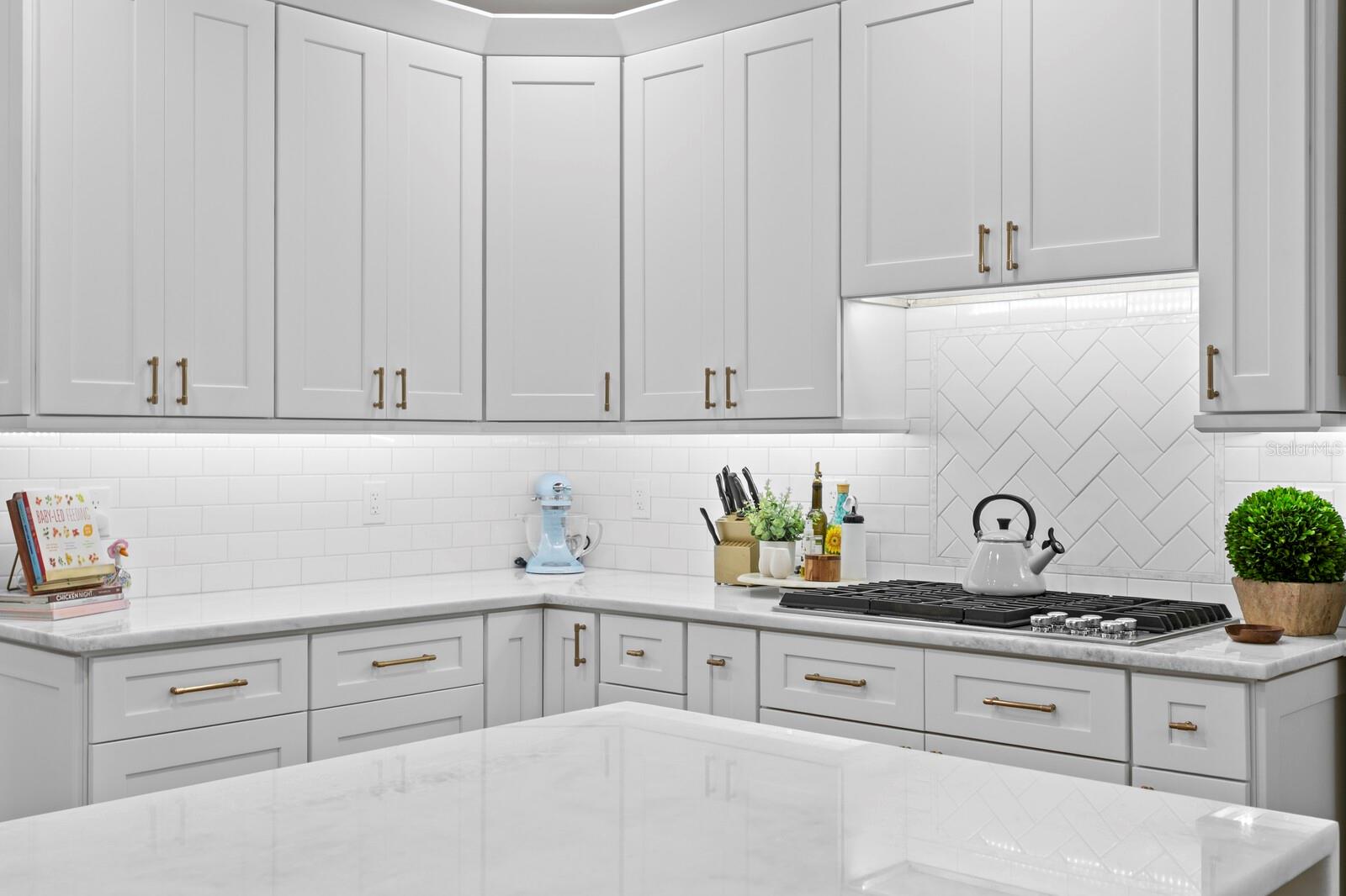 Image 26 of 61 For 1719 11th Street N