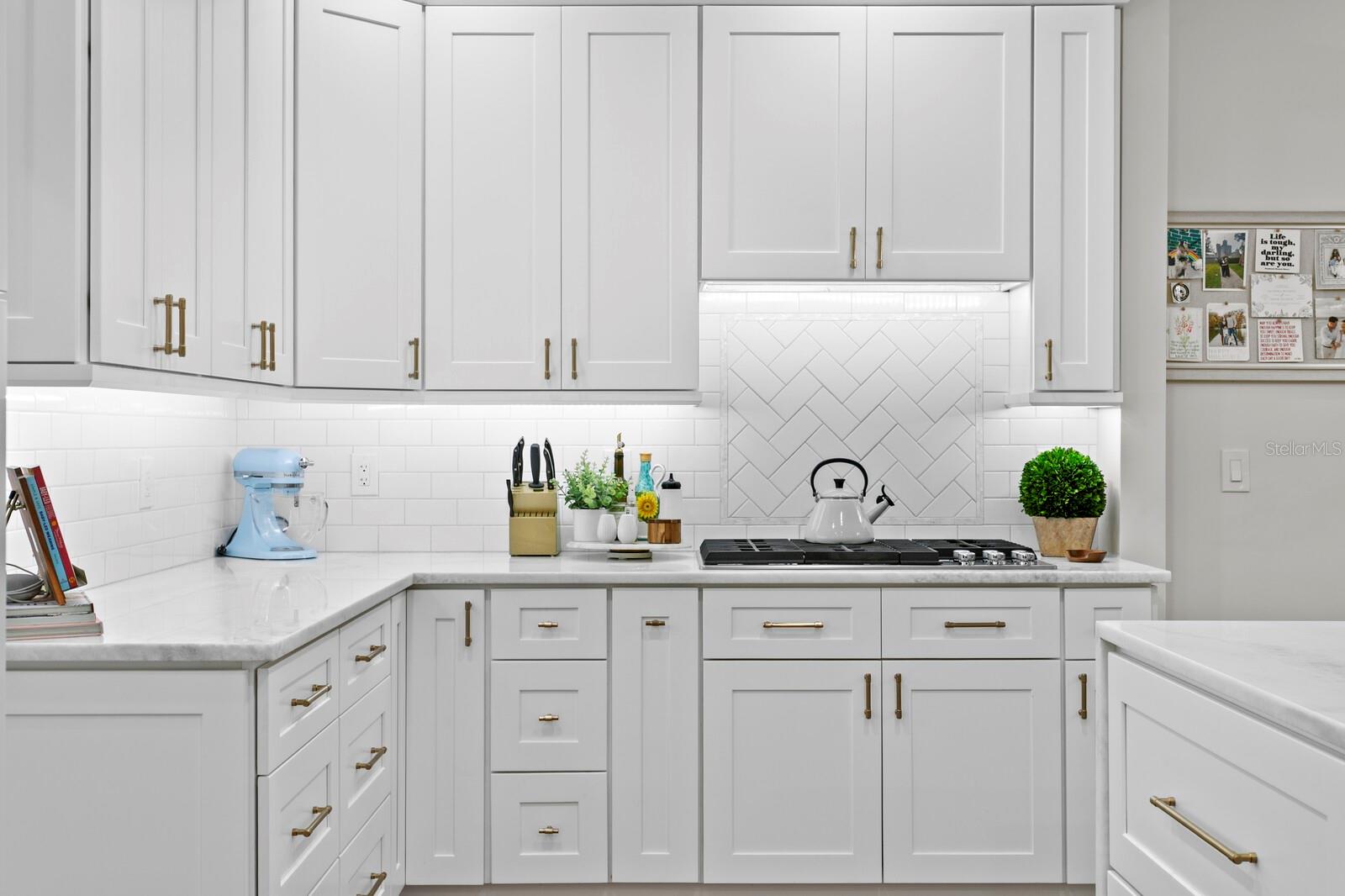 Image 27 of 61 For 1719 11th Street N