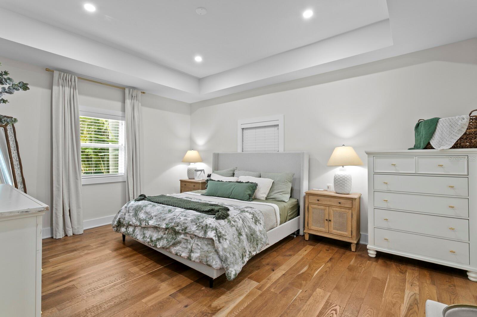 Image 30 of 61 For 1719 11th Street N