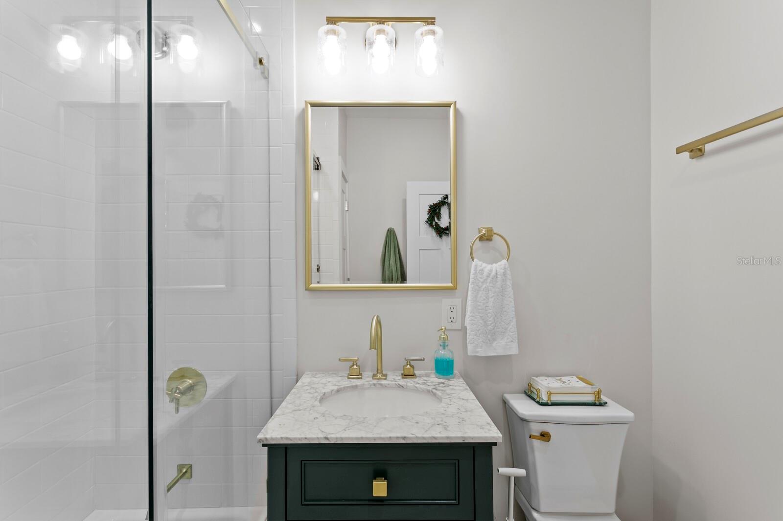 Image 45 of 61 For 1719 11th Street N