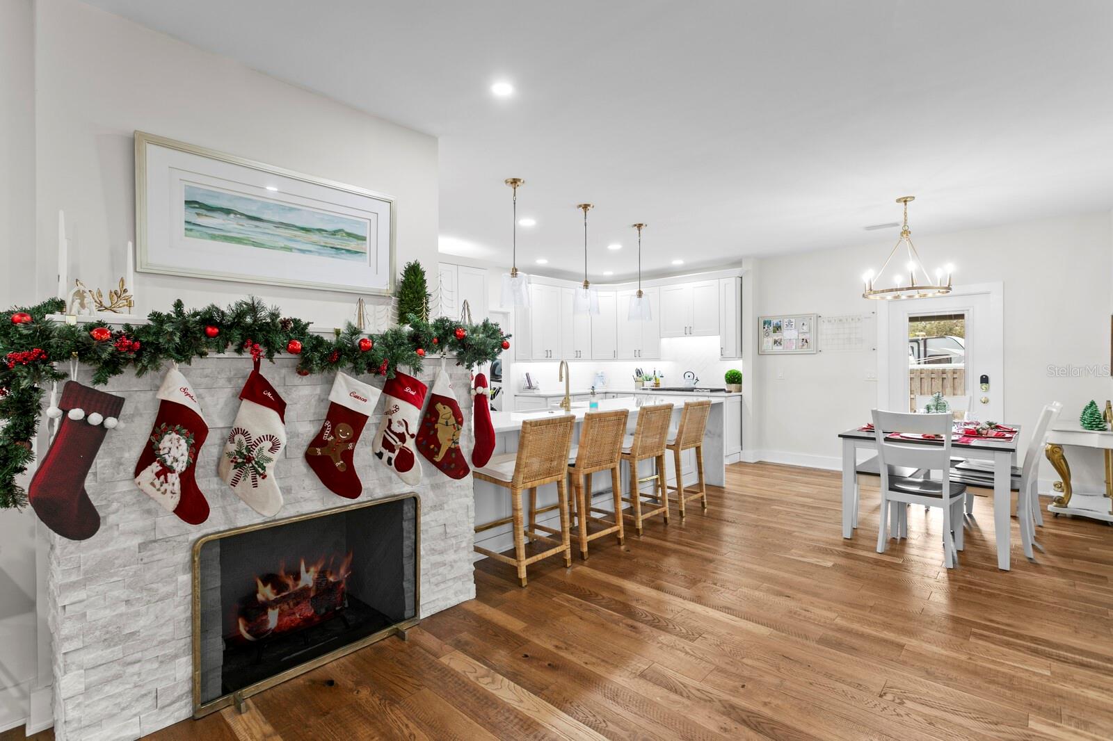 Image 5 of 61 For 1719 11th Street N