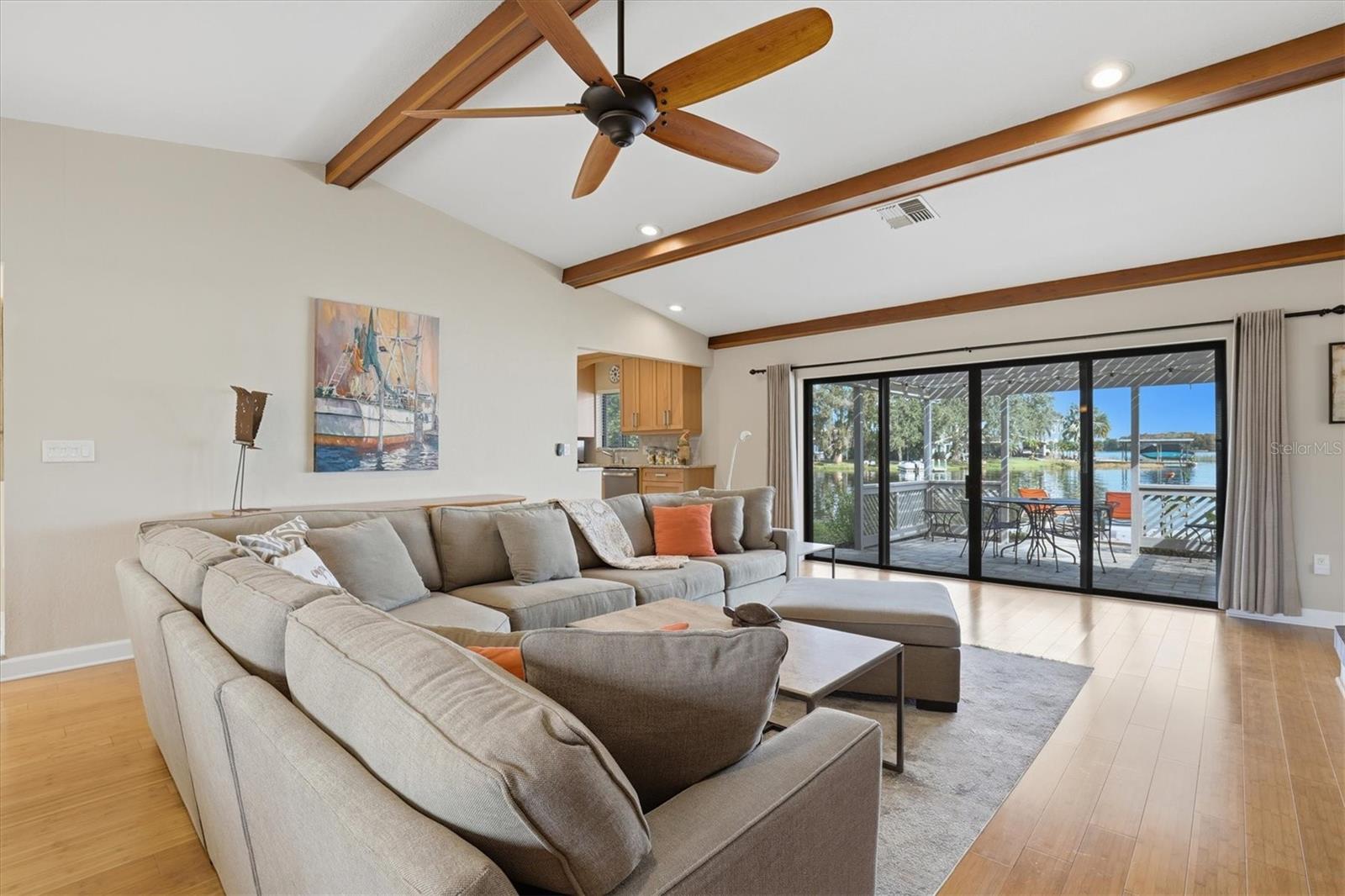 Listing photo id 16 for 66 Canal Drive