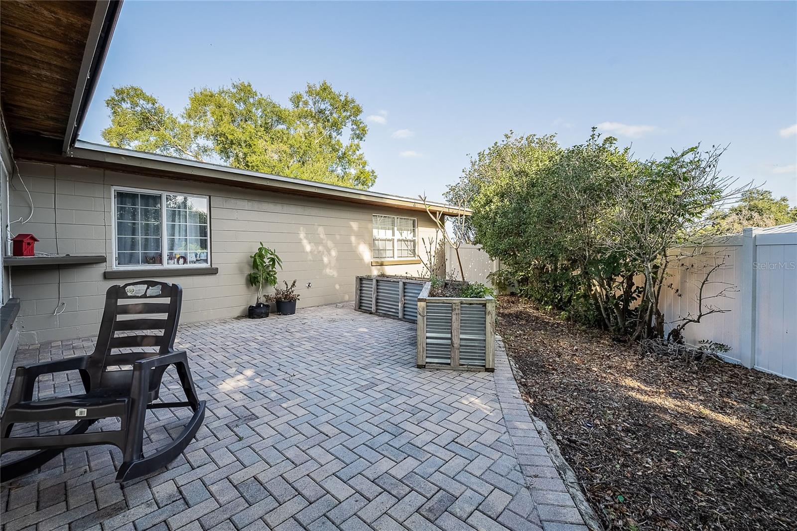 Image 26 of 32 For 800 Avenue L Se