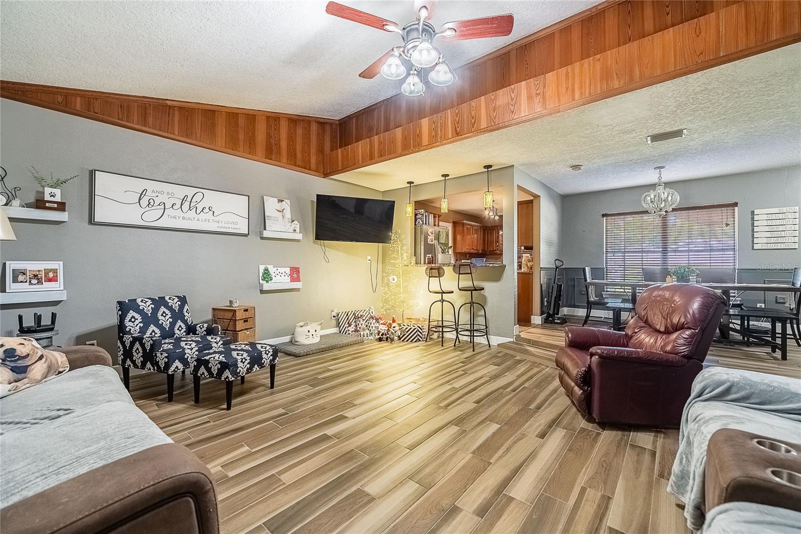 Image 6 of 32 For 800 Avenue L Se