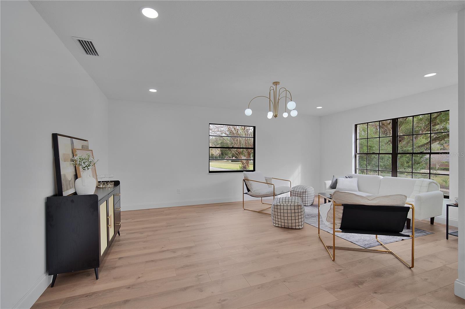 Image 11 of 54 For 1450 Lake Brantley Road