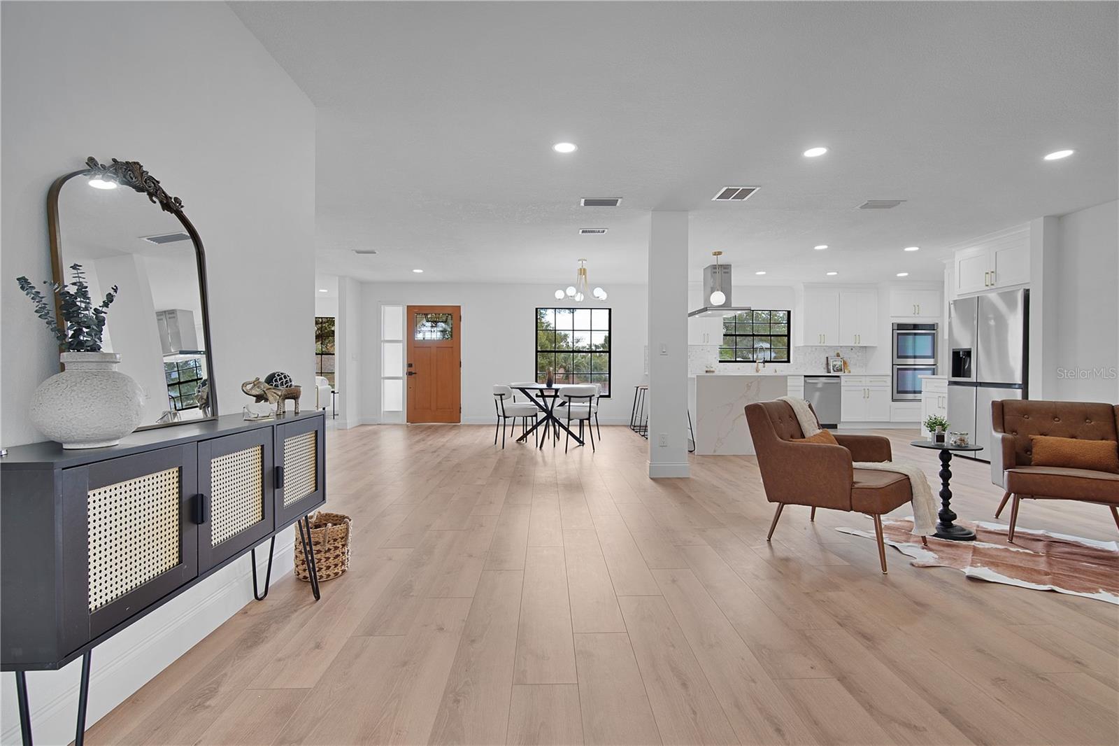 Image 23 of 54 For 1450 Lake Brantley Road