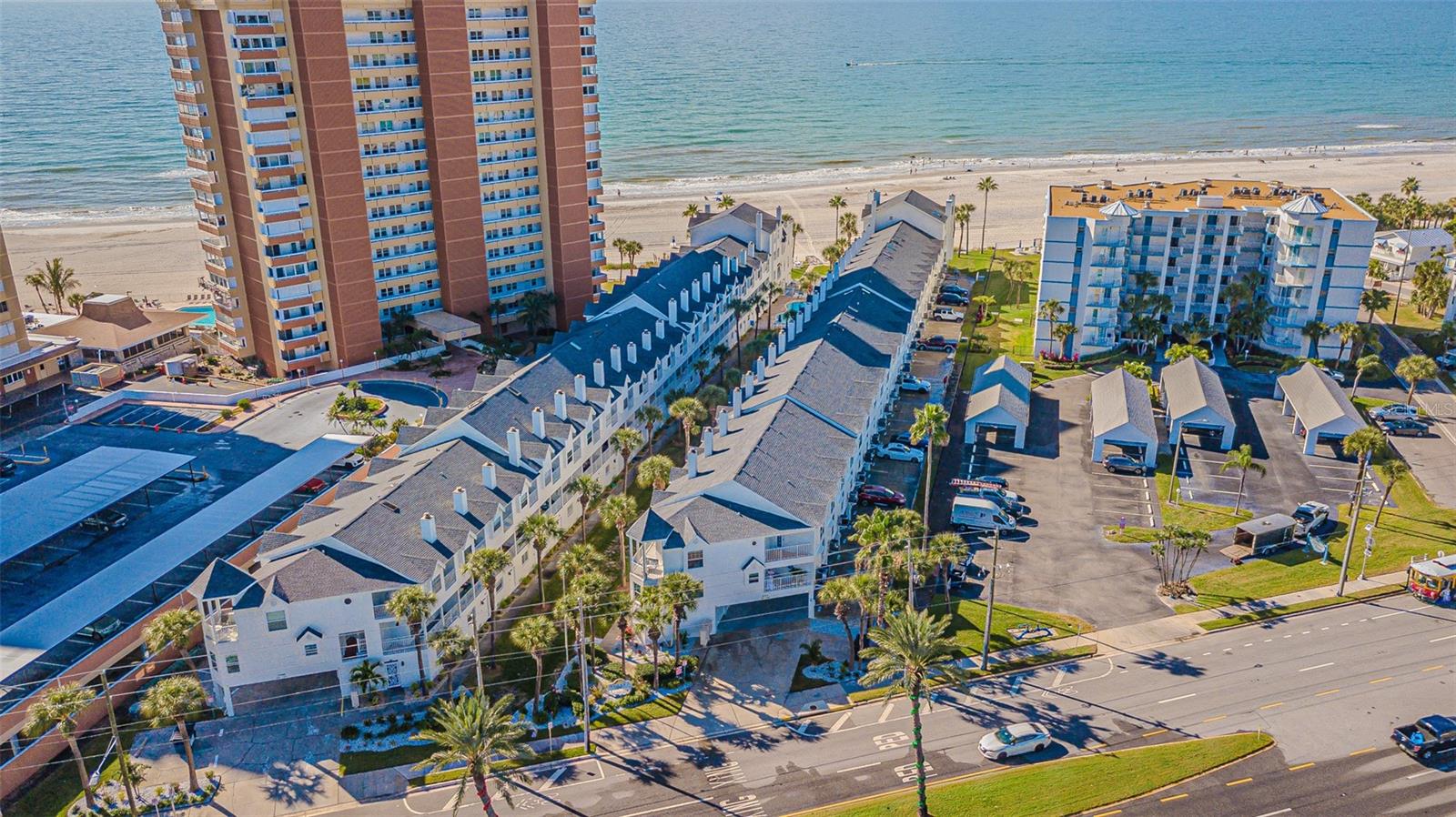 Listing photo id 22 for 17960 Gulf Boulevard 208