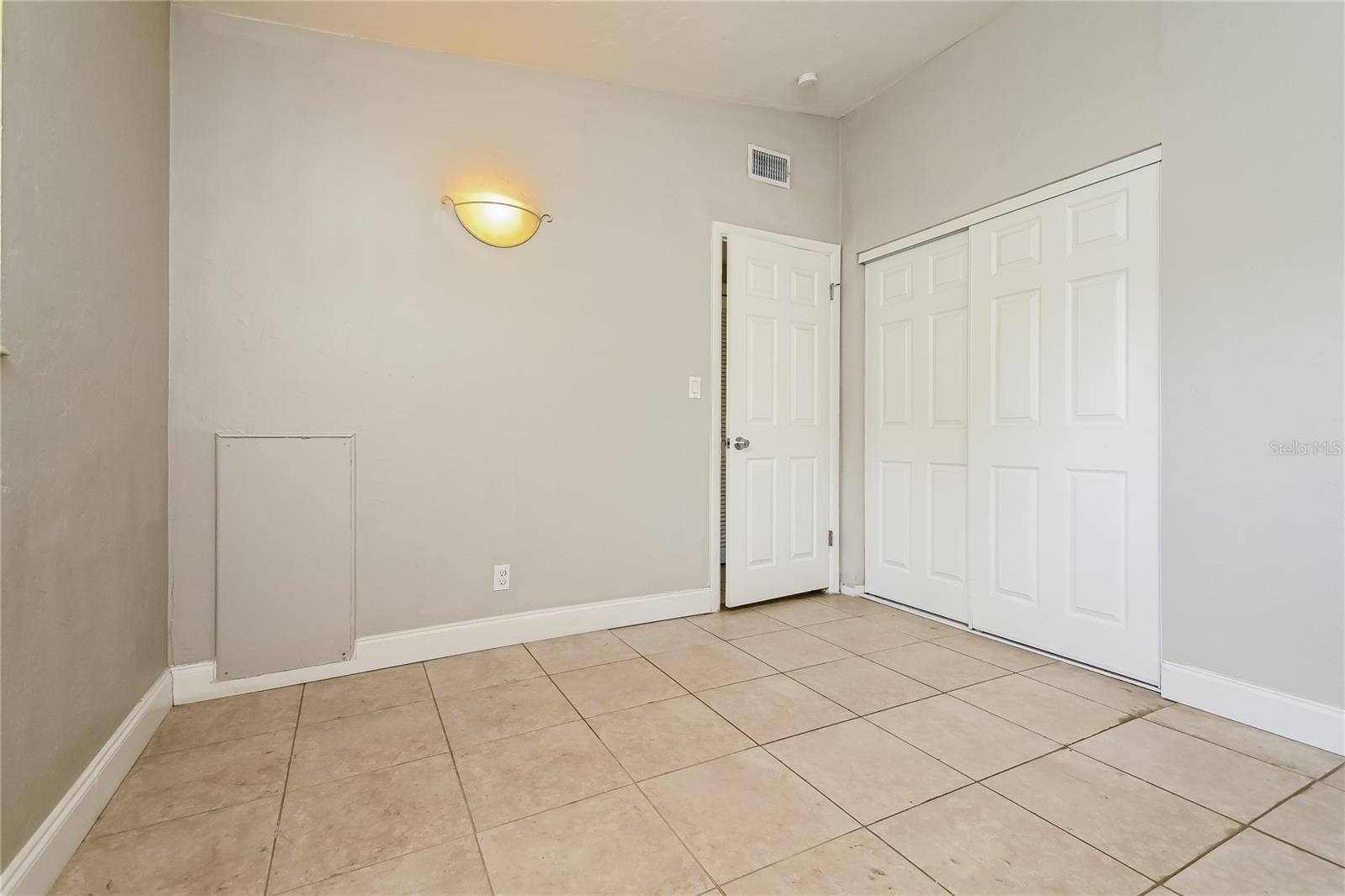 Image 14 of 16 For 3521 Schwalbe Drive