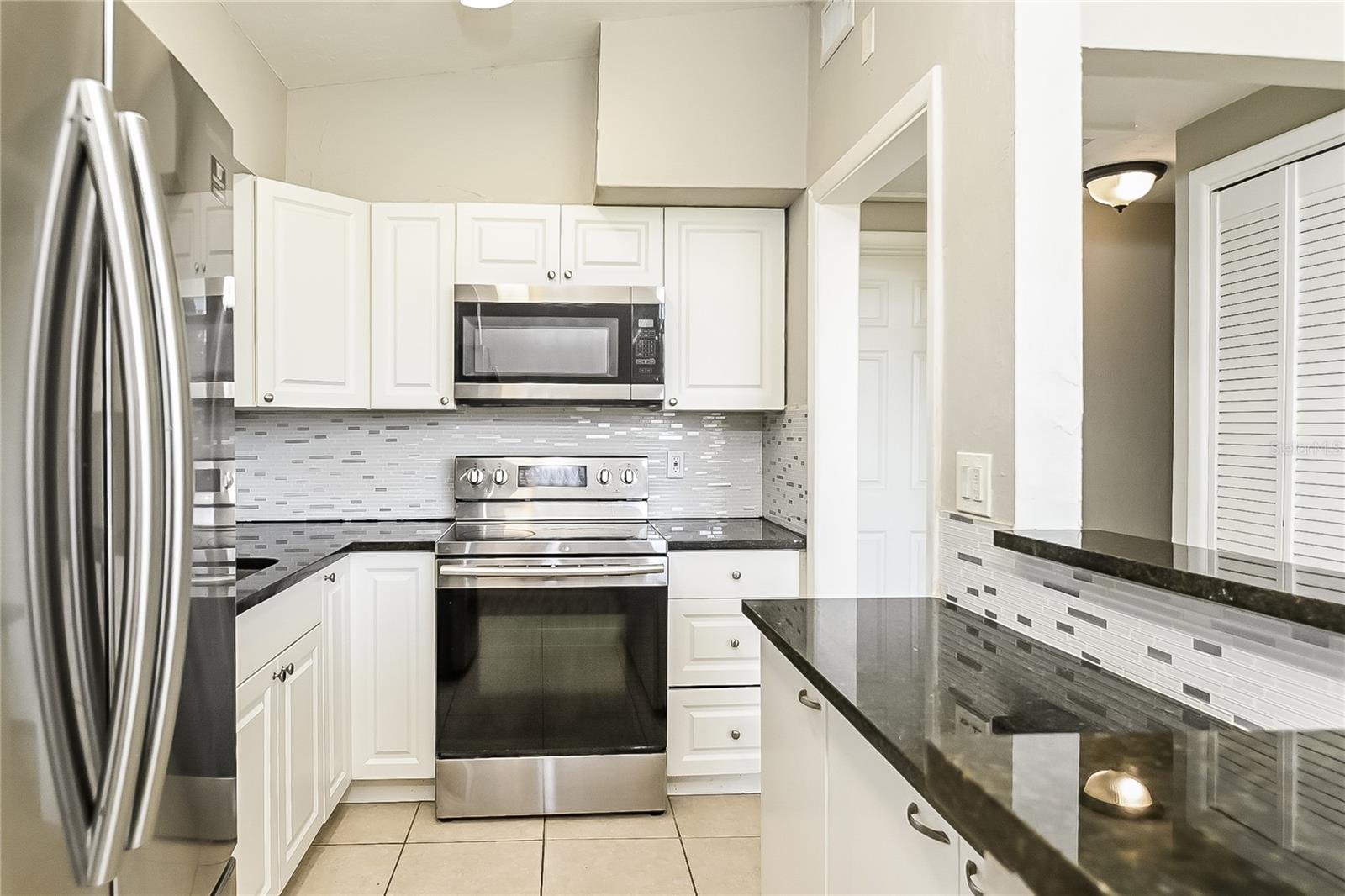 Image 4 of 16 For 3521 Schwalbe Drive