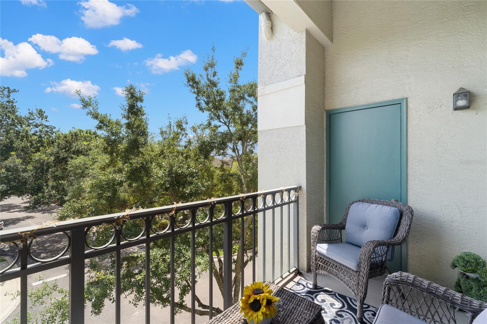 Image 24 of 30 For 726 Seagate Drive 726