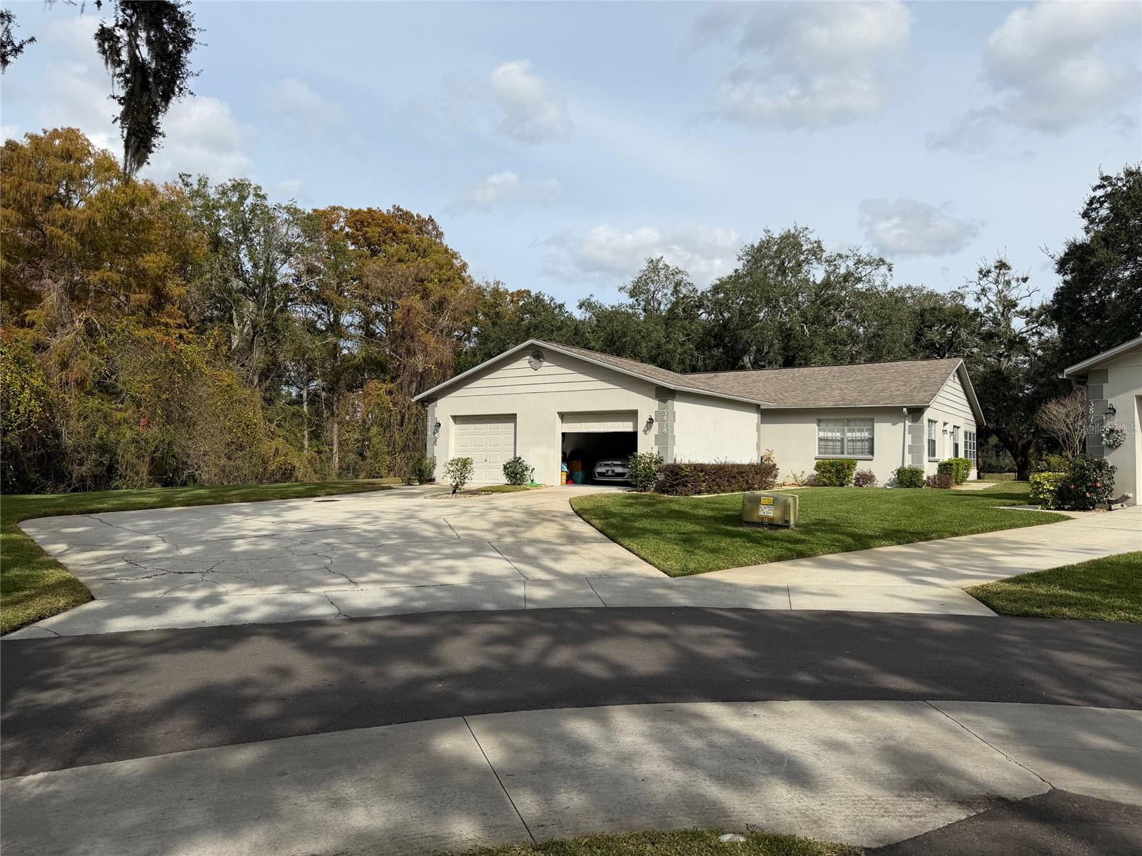 Image 3 of 24 For 3818 River Oaks Court B