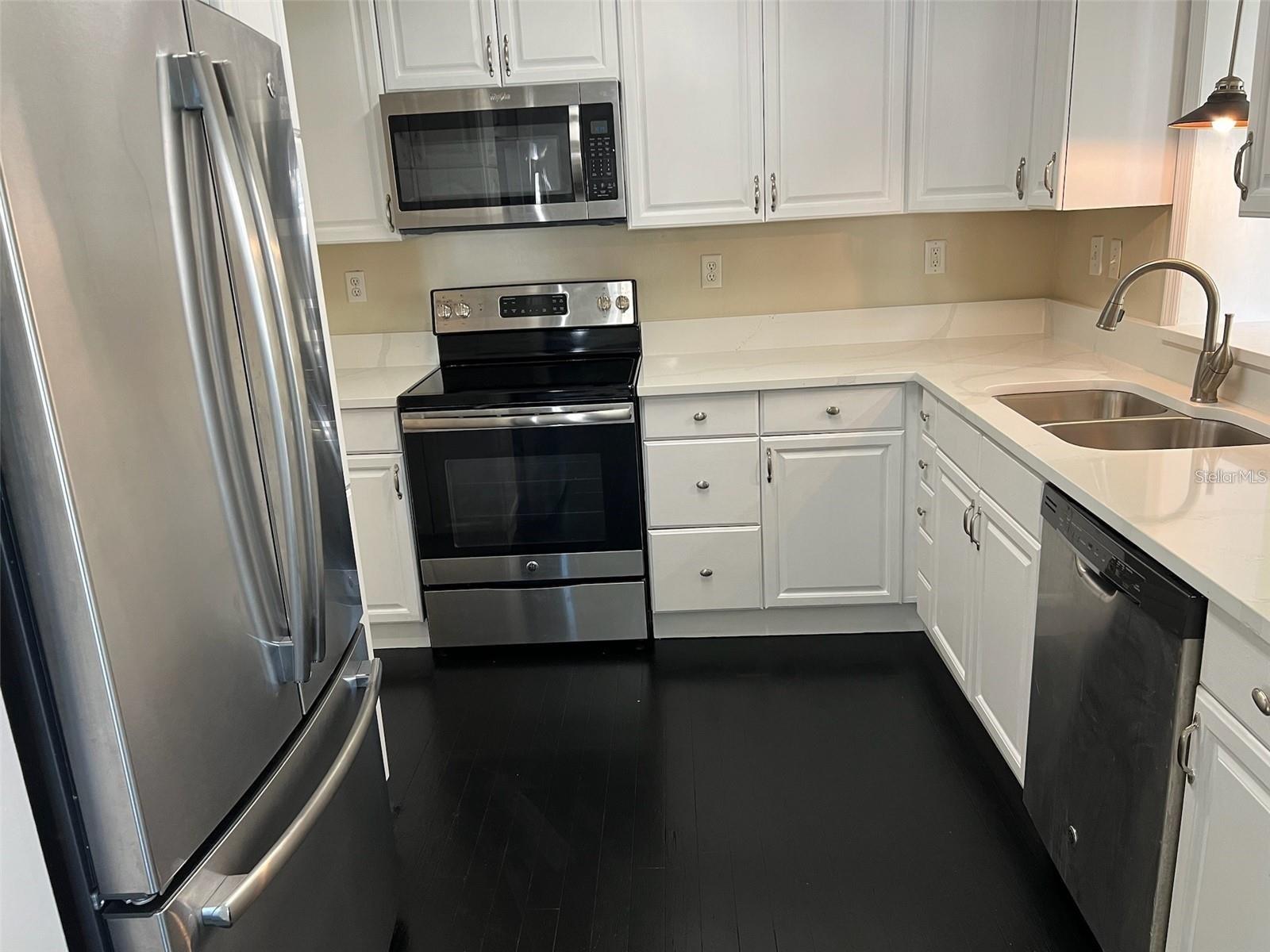 Image 11 of 25 For 4122 Empedrado Street