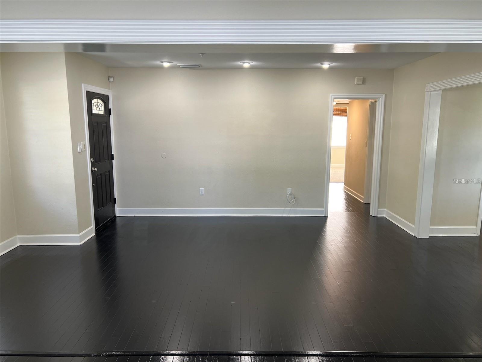 Image 5 of 25 For 4122 Empedrado Street