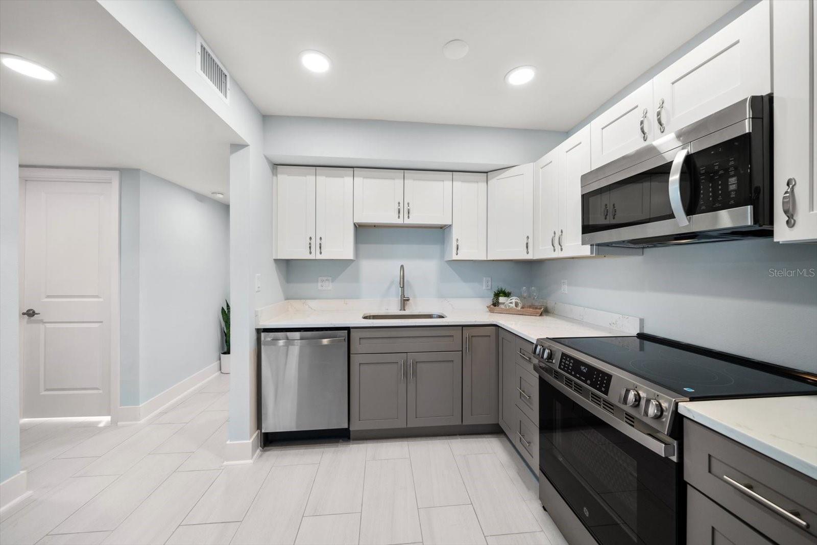 Image 11 of 53 For 1 Windrush Boulevard 45