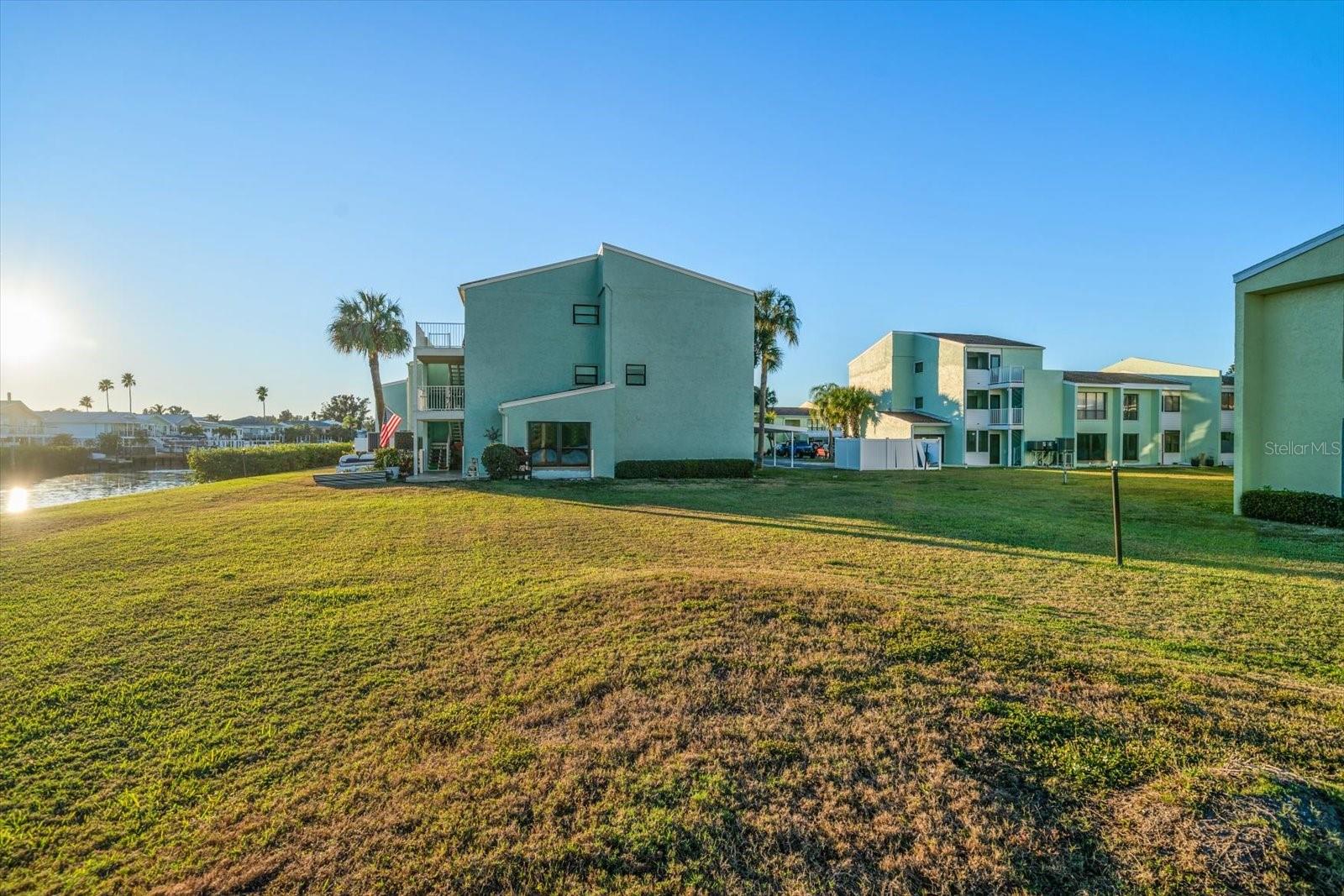 Image 36 of 53 For 1 Windrush Boulevard 45