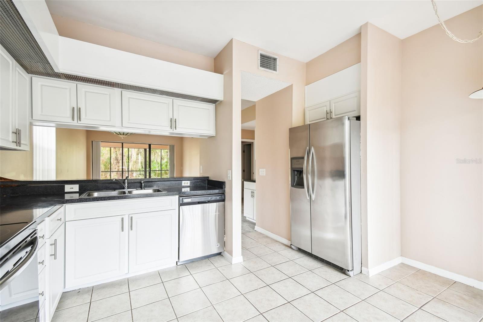 Image 35 of 65 For 101 Lindsay Lane