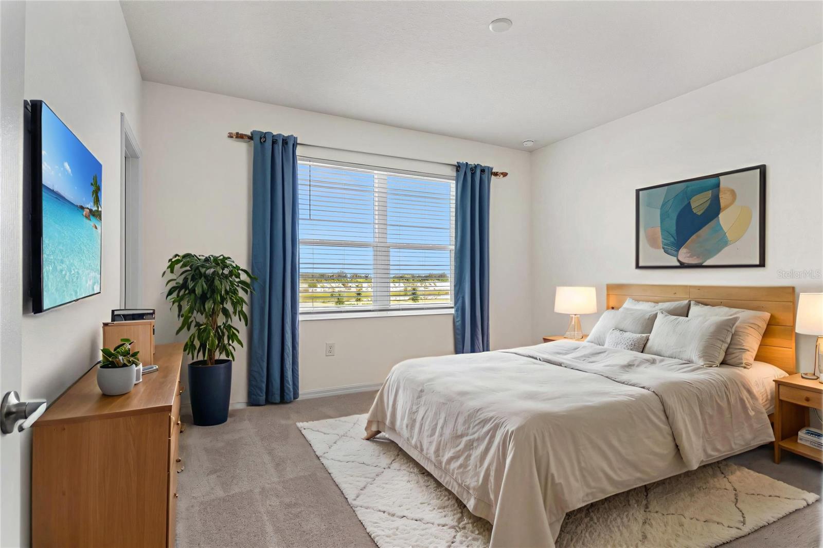 Image 10 of 34 For 2262 Washington Palm Court