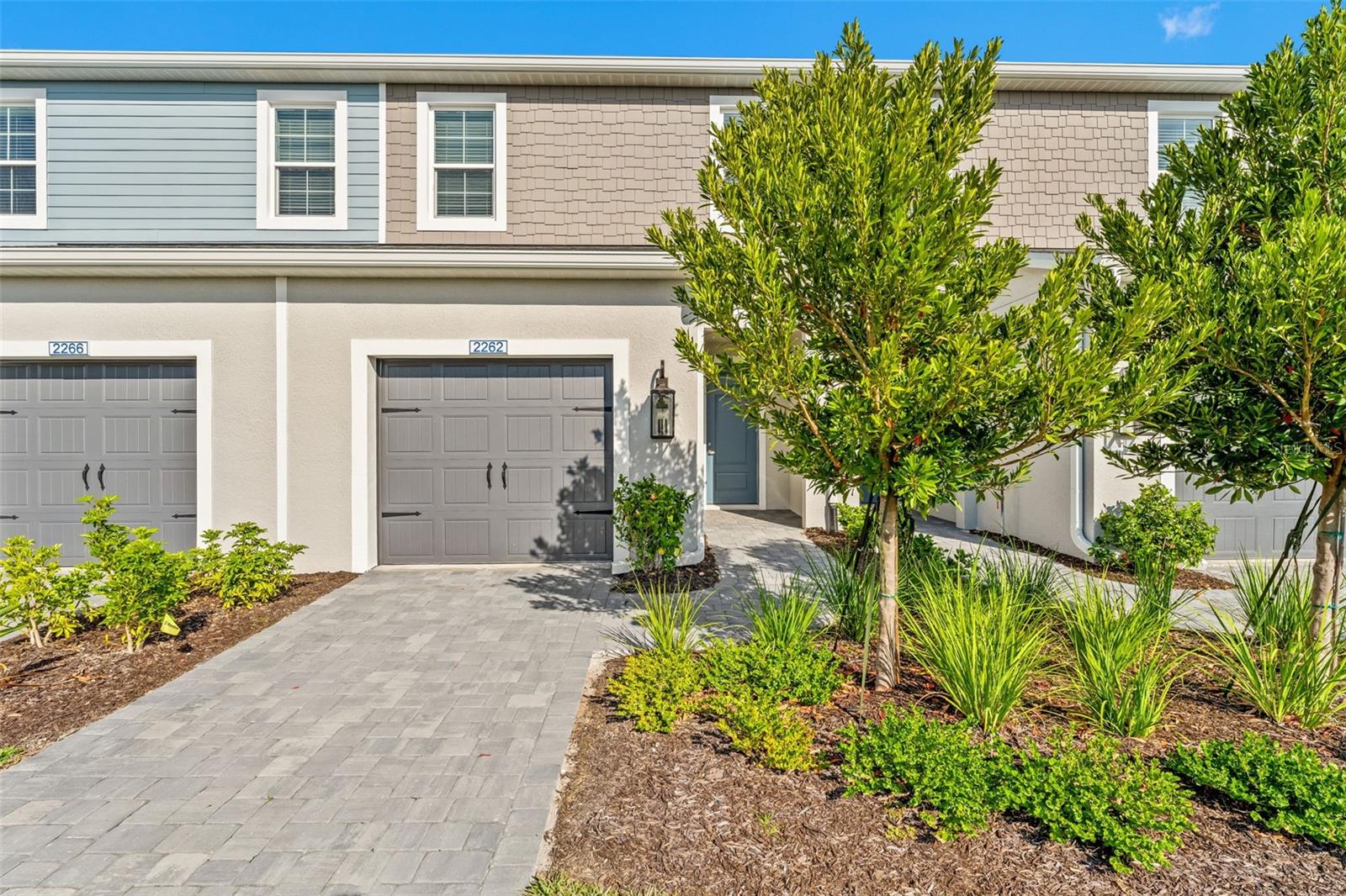 Image 3 of 34 For 2262 Washington Palm Court